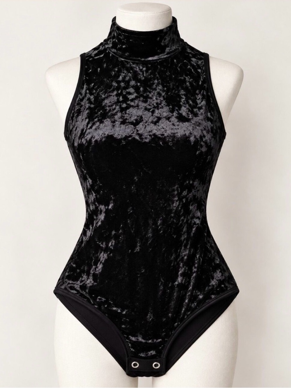 RD Style Black Velvet Mock Neck Camisole